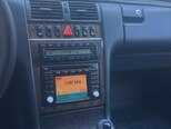 Mercedes E 320-9
