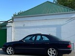 Mercedes E 320-4