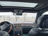 Mercedes E 240-5