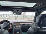 Mercedes E 240-6