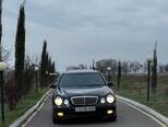 Mercedes E 240-2