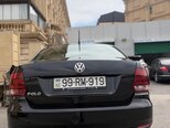 Volkswagen Polo-10