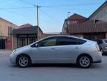 Toyota Prius-5