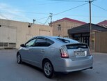 Toyota Prius-13