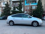 Toyota Prius-4
