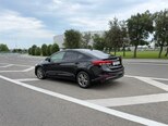 Hyundai Elantra-6