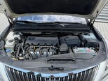 Hyundai Azera-11