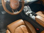 Audi S8-12