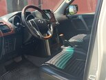 Toyota Land Cruiser Prado-11