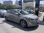 Hyundai Elantra-2