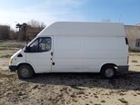 Ford Transit-7
