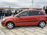 Kia Rio-4