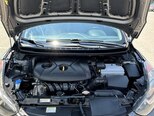 Hyundai Elantra-14
