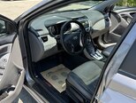 Hyundai Elantra-13