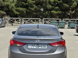 Hyundai Elantra-9
