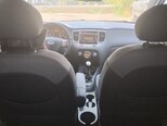 Kia Rio-13