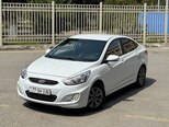 Hyundai Accent-5