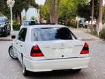 Mercedes C 230-7