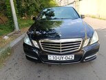 Mercedes E 250-8