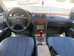 Mercedes E 240-8