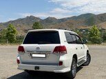 Toyota Land Cruiser-10