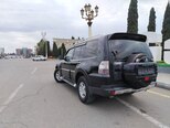 Mitsubishi Pajero-11