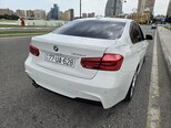 BMW 320d-7