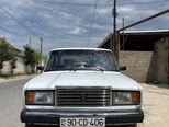 LADA (VAZ) 2107-1