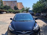 Hyundai Elantra-1
