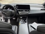 Lexus ES 300h-3