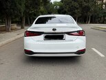 Lexus ES 300h-2