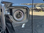 BMW 330e-13