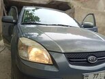 Kia Rio-11