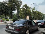 Mercedes E 220-4