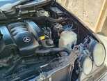 Mercedes E 240-10