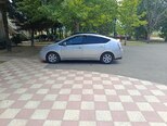 Toyota Prius-3