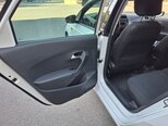 Volkswagen Polo-10