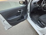 Volkswagen Polo-8