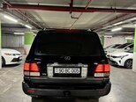 Lexus LX 470-4