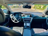 Hyundai Sonata-11
