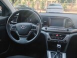 Hyundai Elantra-3