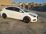 Hyundai Accent-2