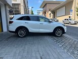 Kia Sorento-17