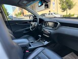 Kia Sorento-9