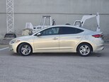 Hyundai Elantra-12