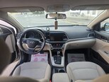 Hyundai Elantra-18