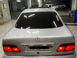 Mercedes E 230-3