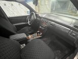 Mercedes E 230-8