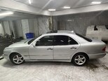 Mercedes E 230-7