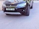 Mitsubishi Outlander-1